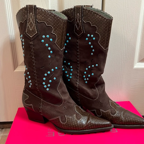 Rampage Western Boots with Turquoise Trim - Picture 1 of 6